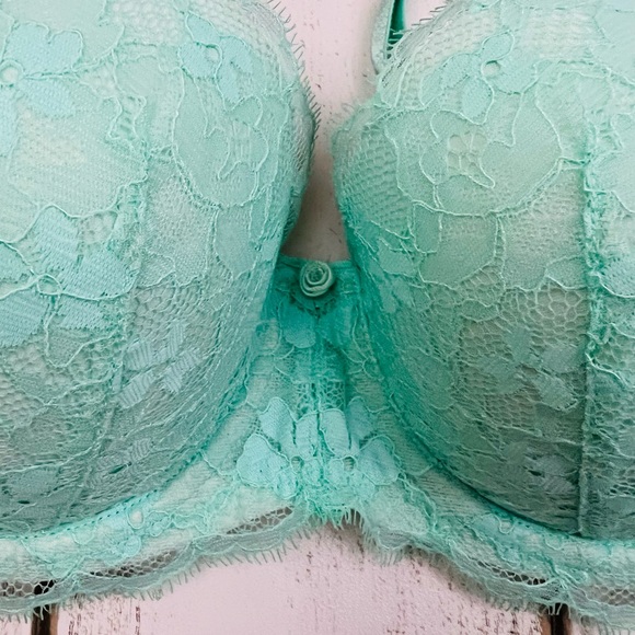 36D Victoria’s Secret Dream Angels Lined Demi Bra - Picture 6 of 8